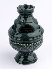 Аромо-лампа керамическая (работает от лампадного масла с фитилём и свечной таблетки). Цвет зелёный.